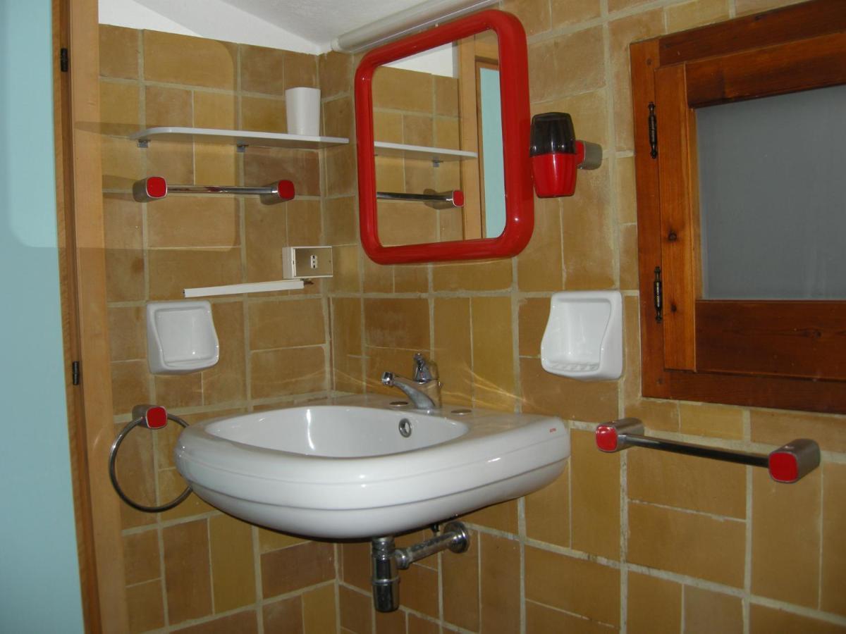 Via Dei Gerani B&B Sìnnai Zimmer foto